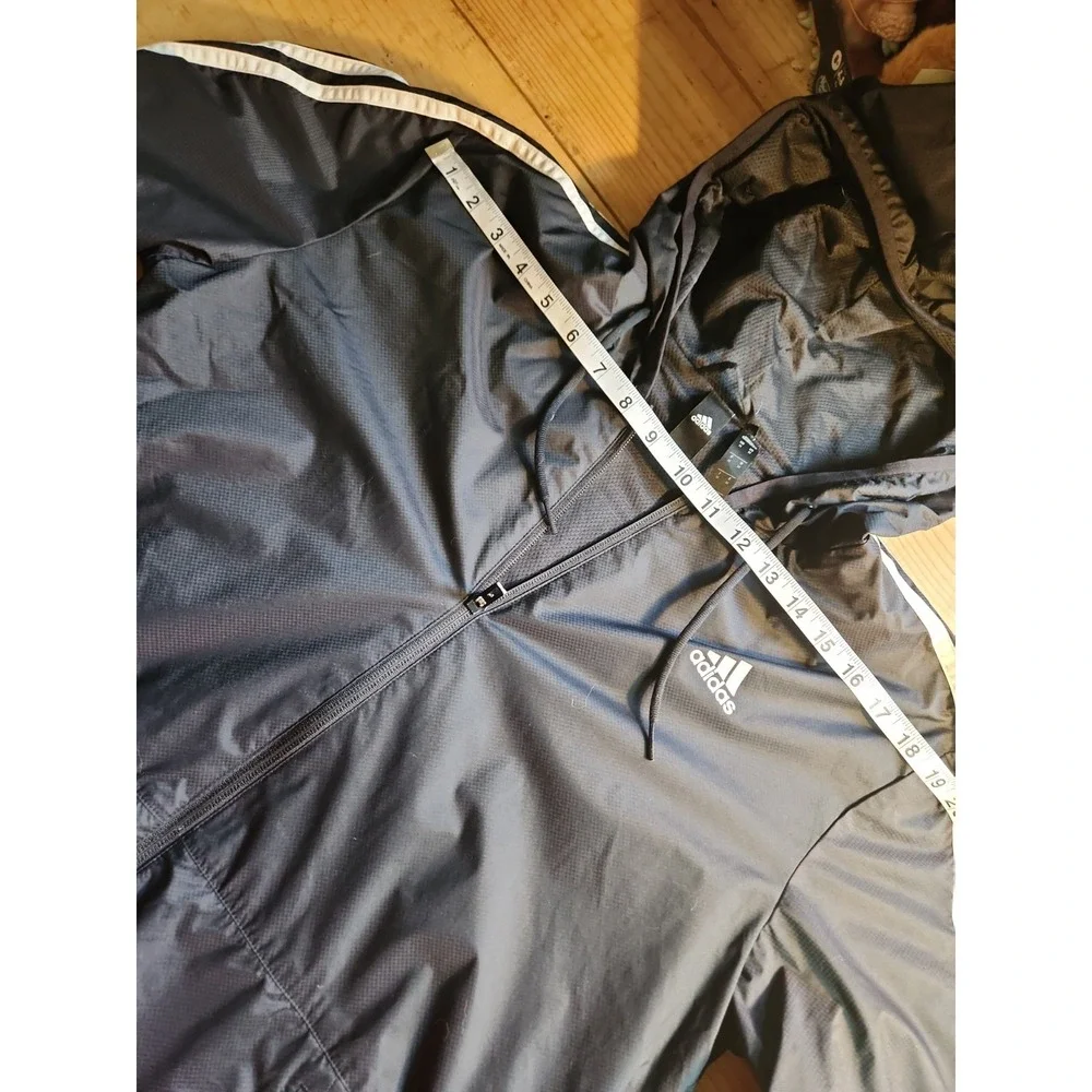 Men's Adidas Essential Black Windbreaker With Mesh Lining, Sz M.